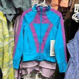 Ivivva Perfect Your Practise Jacket • BNWT • Size 4 • Blue Pink Purple